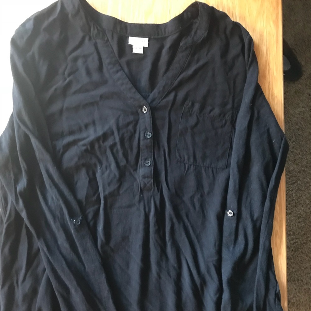 black longsleeve shirt